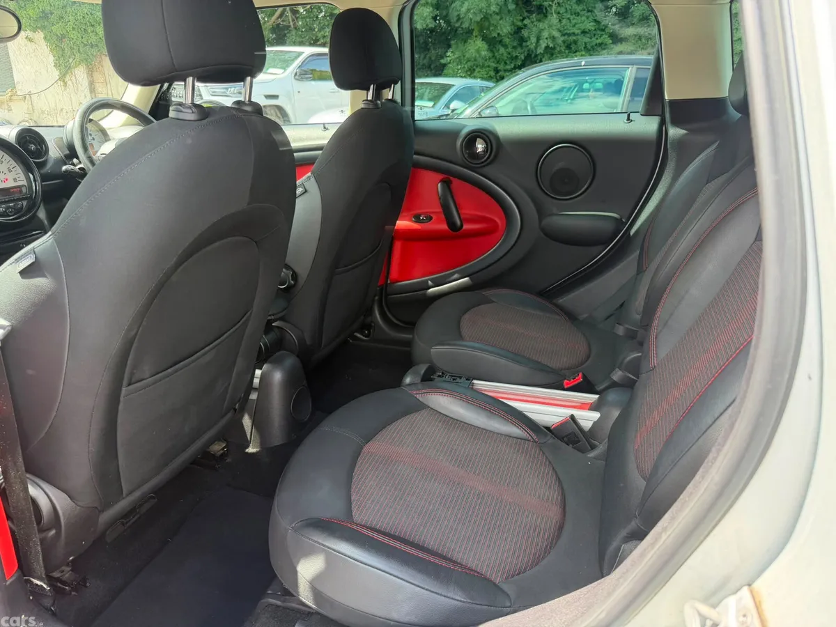 Mini Countryman Hatchback, Diesel, 2013, Silver