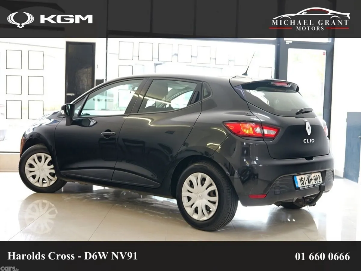 Renault Clio Hatchback, Petrol, 2016, Black
