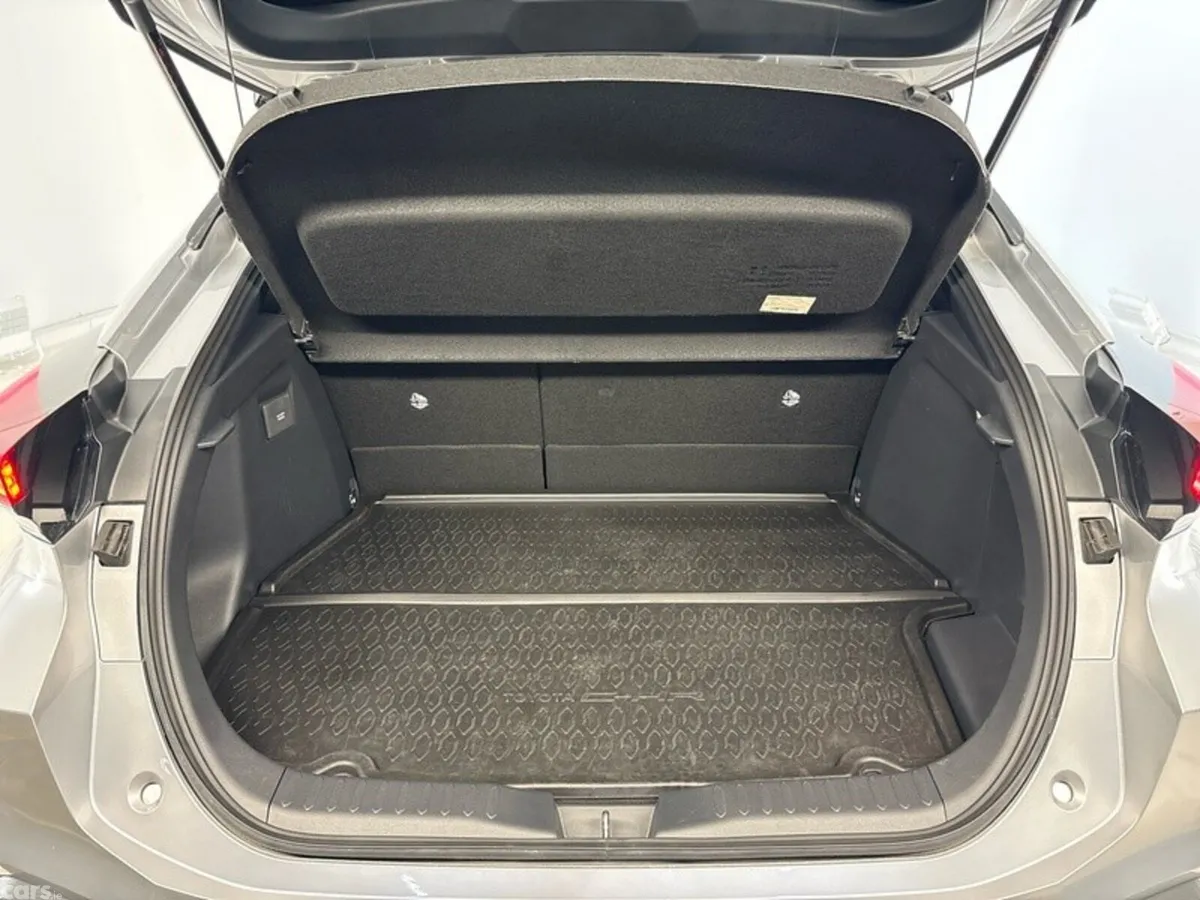 Toyota C-HR SUV, Petrol Plug-in Hybrid, 2026, Grey