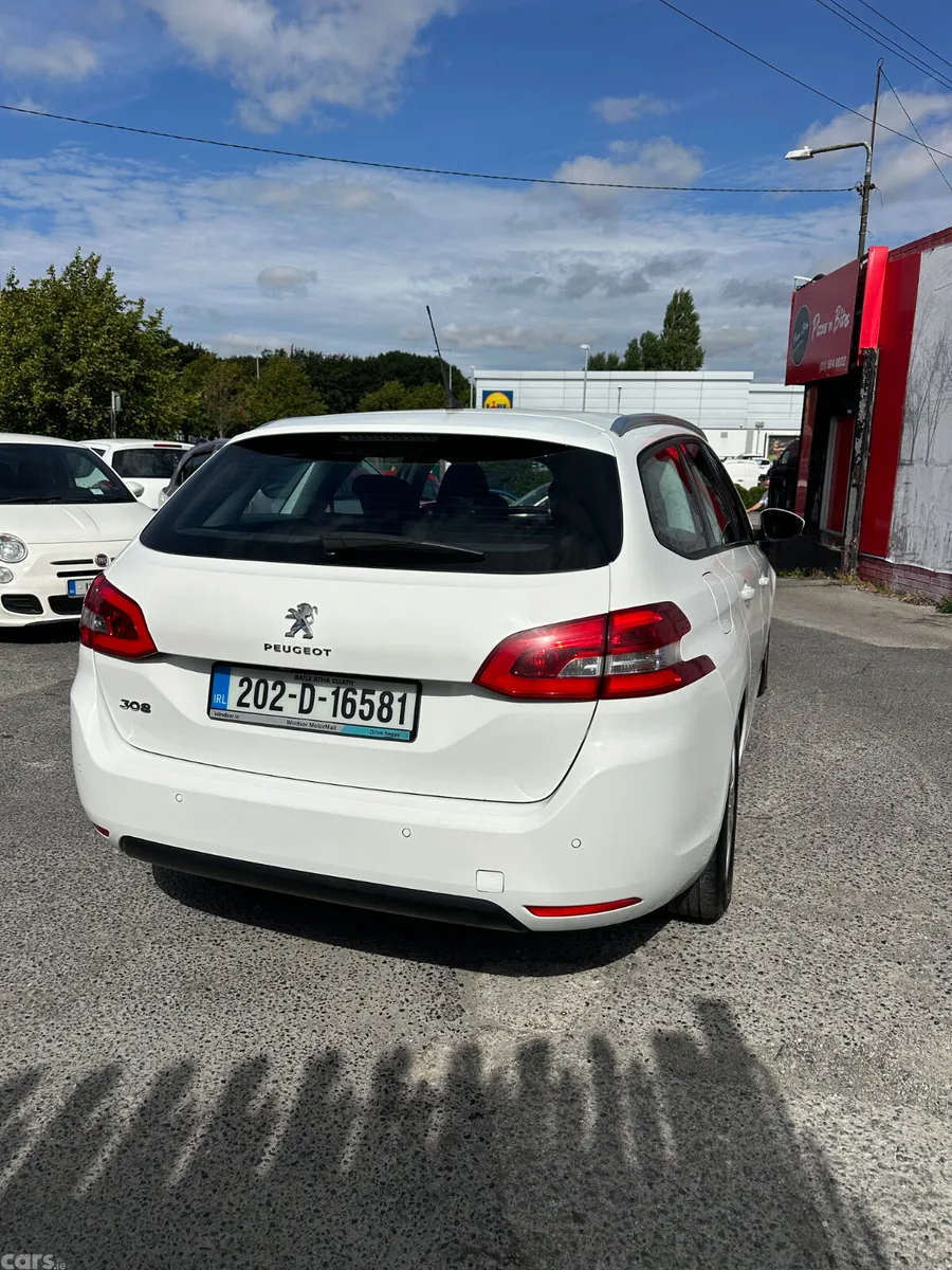 Peugeot 308 Estate, Diesel, 2020, White