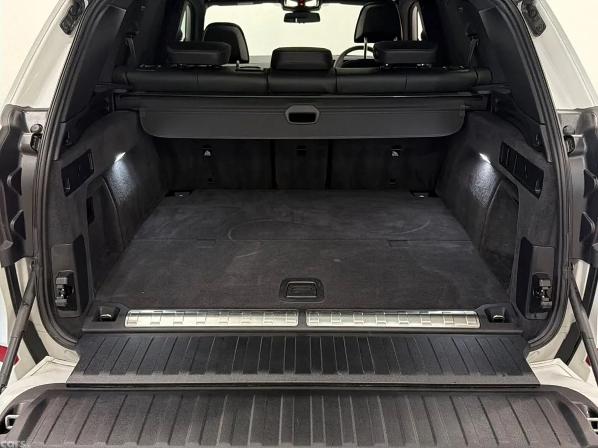 BMW X5 SUV, Petrol Plug-in Hybrid, 2025, White