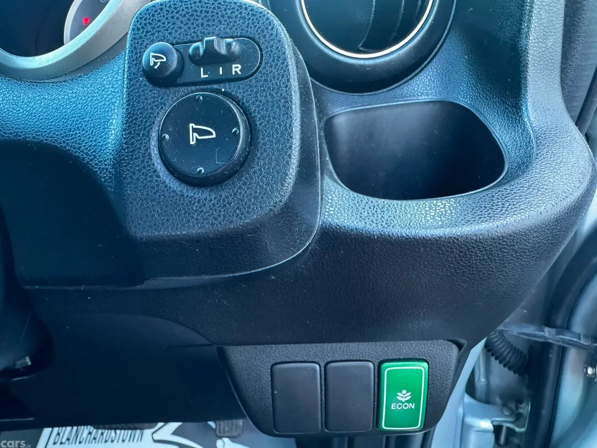 Honda Fit Hatchback, Petrol Hybrid, 2012, Silver