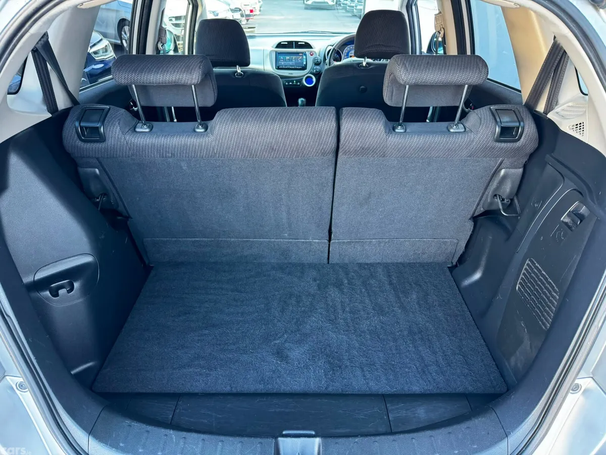 Honda Fit Hatchback, Petrol Hybrid, 2012, Silver