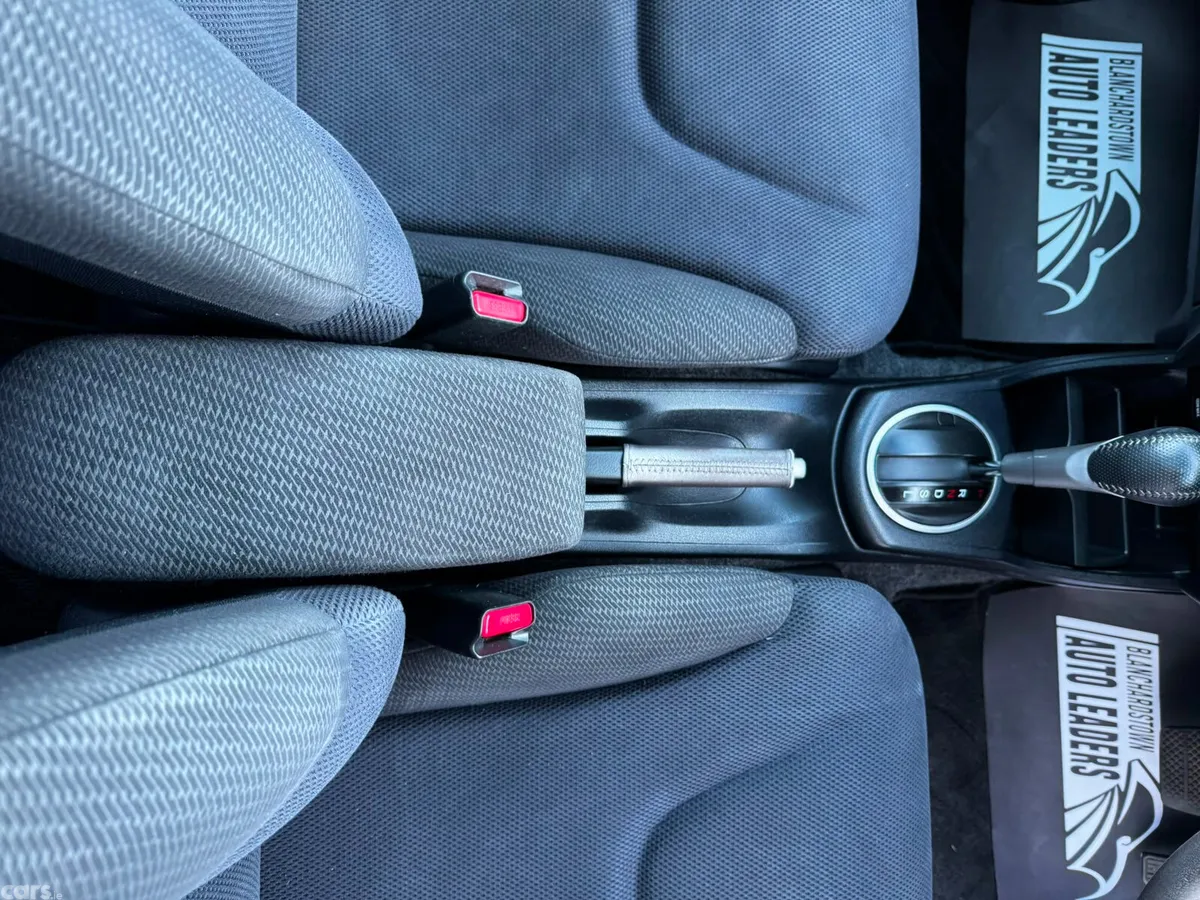 Honda Fit Hatchback, Petrol Hybrid, 2012, Silver
