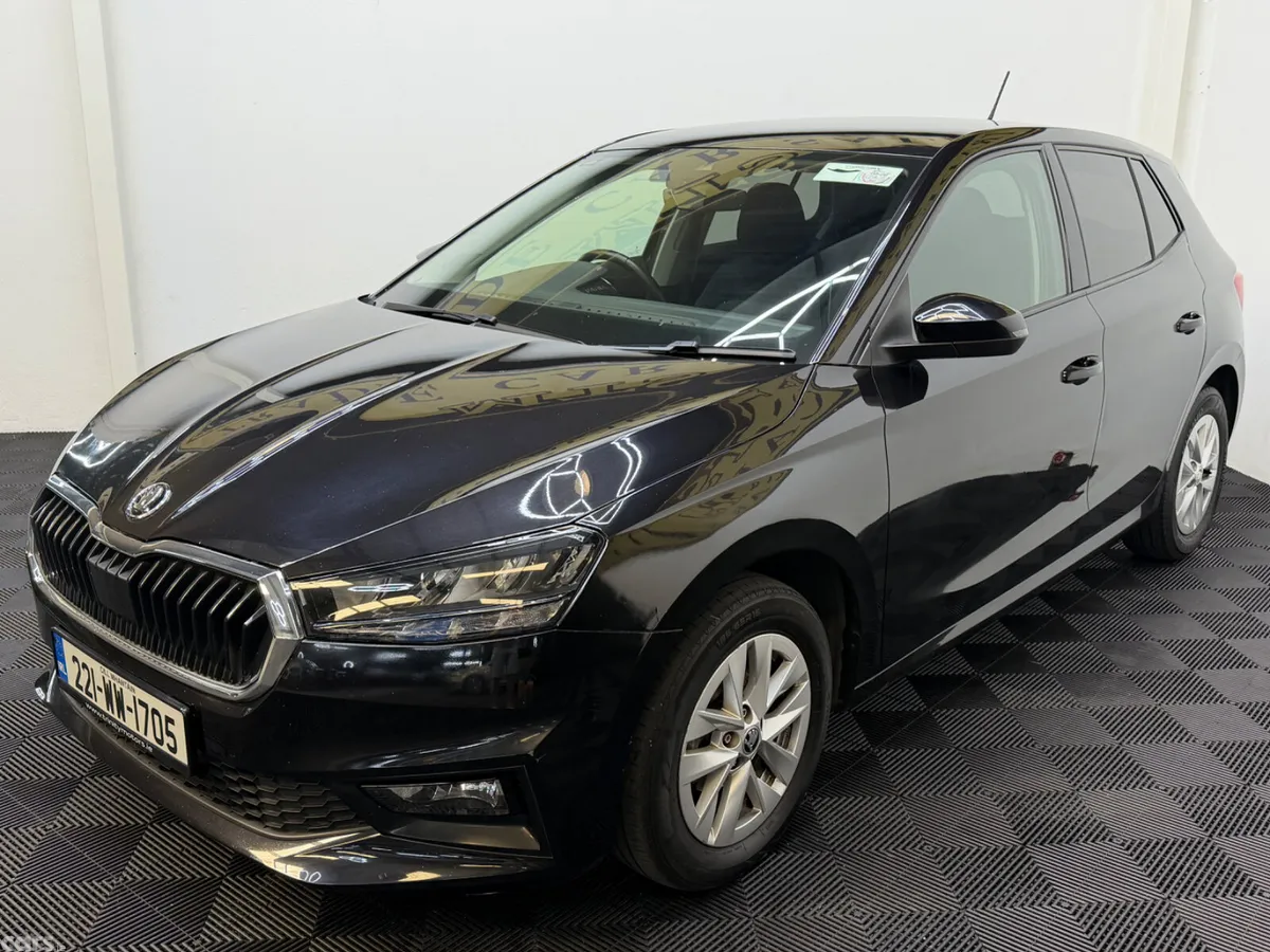 Skoda Fabia Hatchback, Petrol, 2022, Black