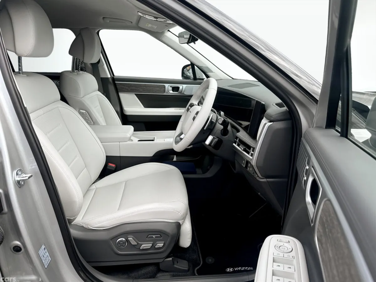Hyundai Santa Fe SUV, Petrol Plug-in Hybrid, 2026, Grey