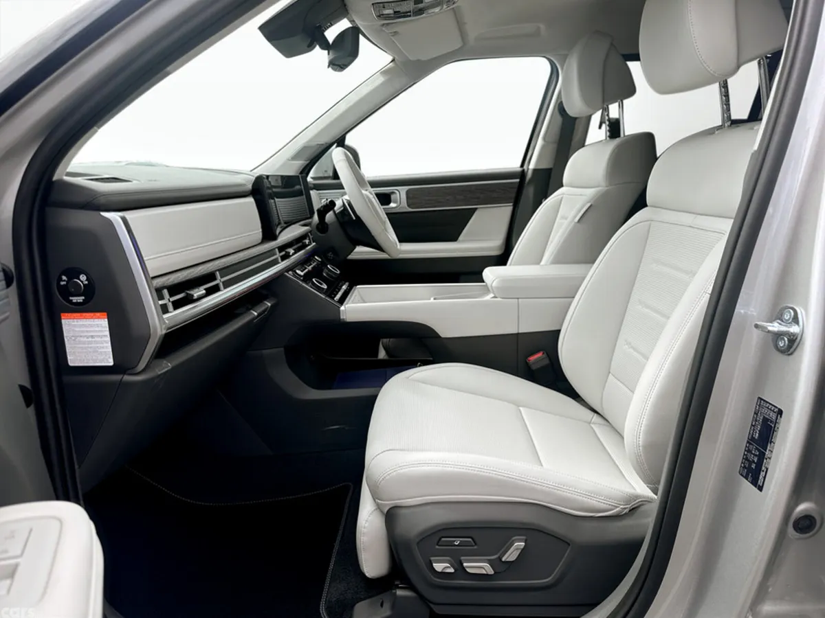 Hyundai Santa Fe SUV, Petrol Plug-in Hybrid, 2026, Grey