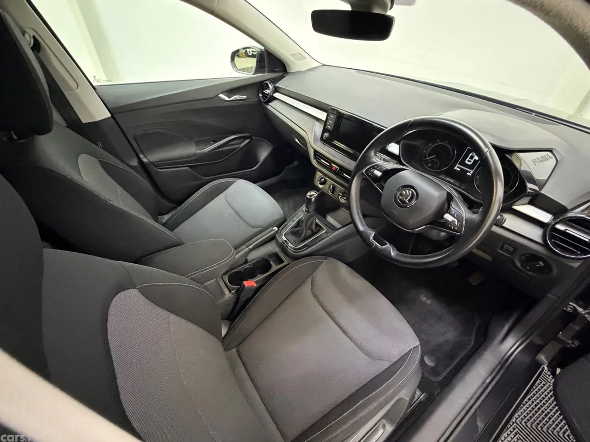 Skoda Fabia Hatchback, Petrol, 2022, Black