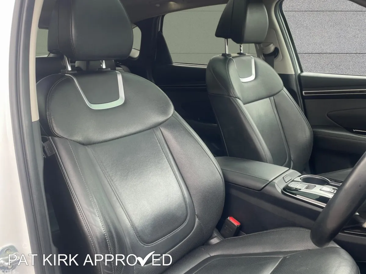 Hyundai Tucson Estate, Petrol Hybrid, 2022, White