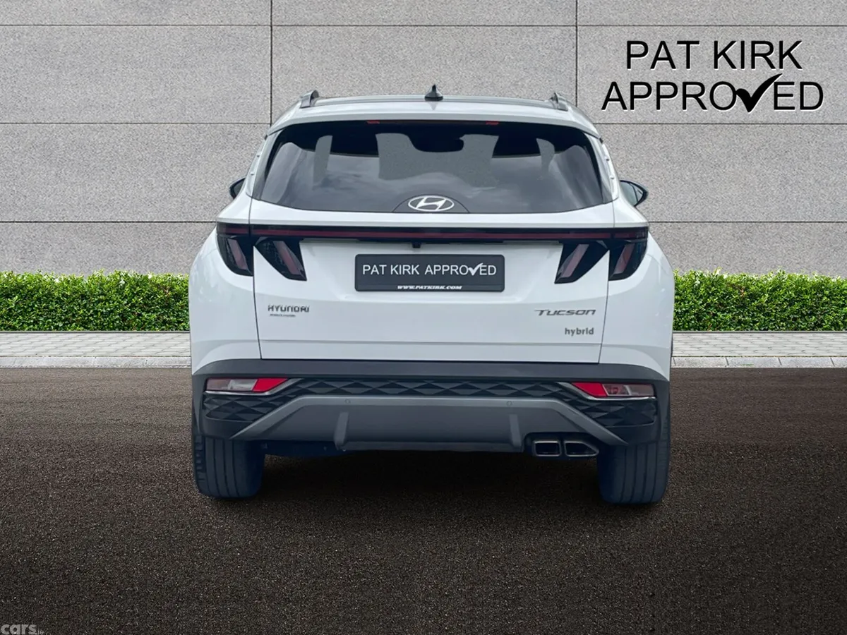 Hyundai Tucson Estate, Petrol Hybrid, 2022, White