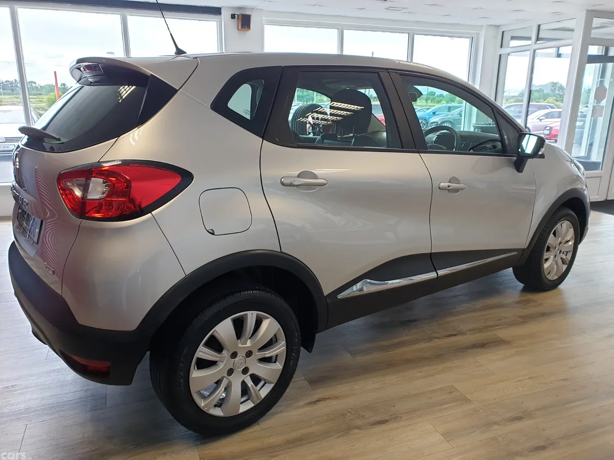 Renault Captur Hatchback, Diesel, 2017, Grey