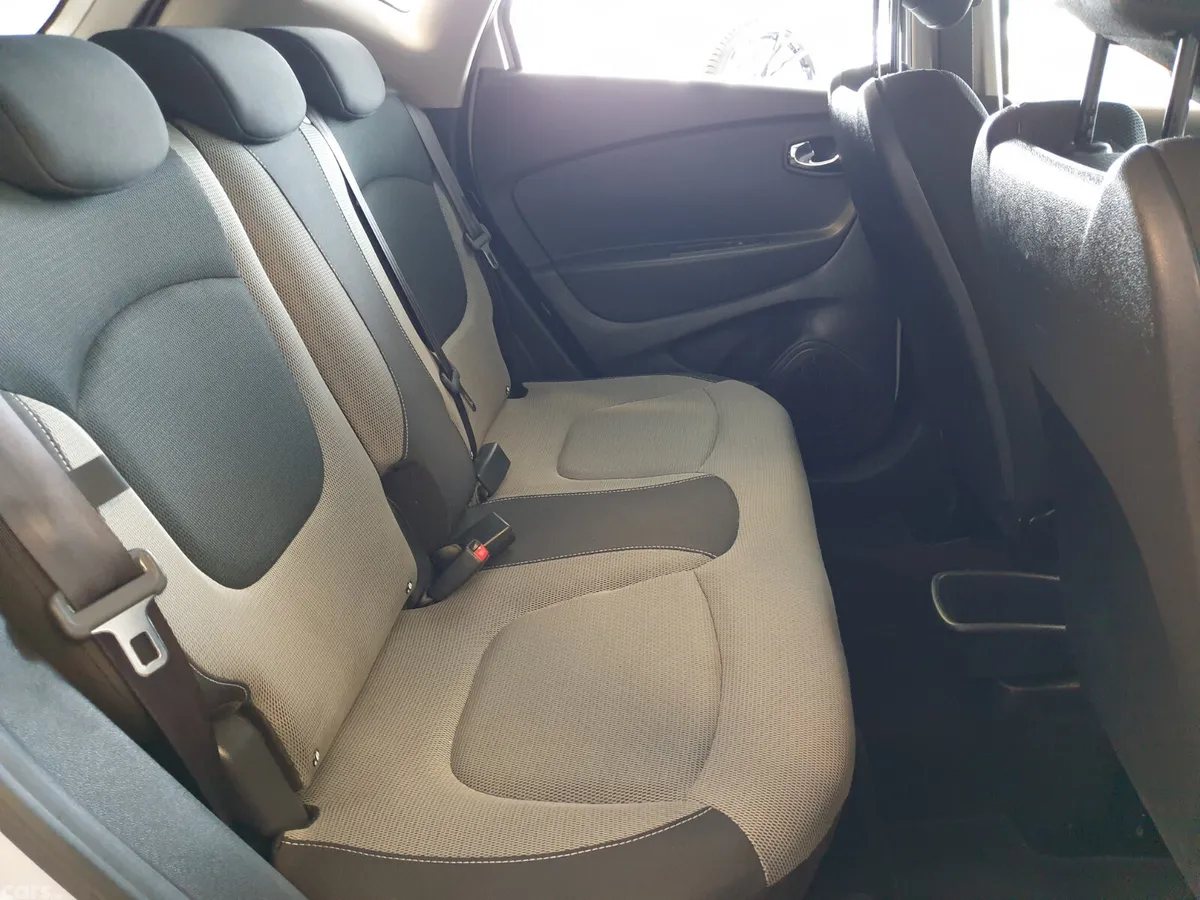 Renault Captur Hatchback, Diesel, 2017, Grey
