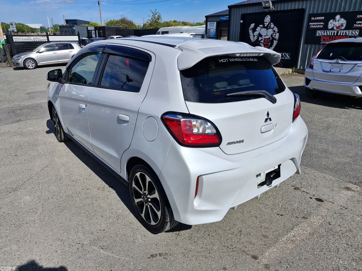 Mitsubishi Mirage Hatchback, Petrol, 2020, White