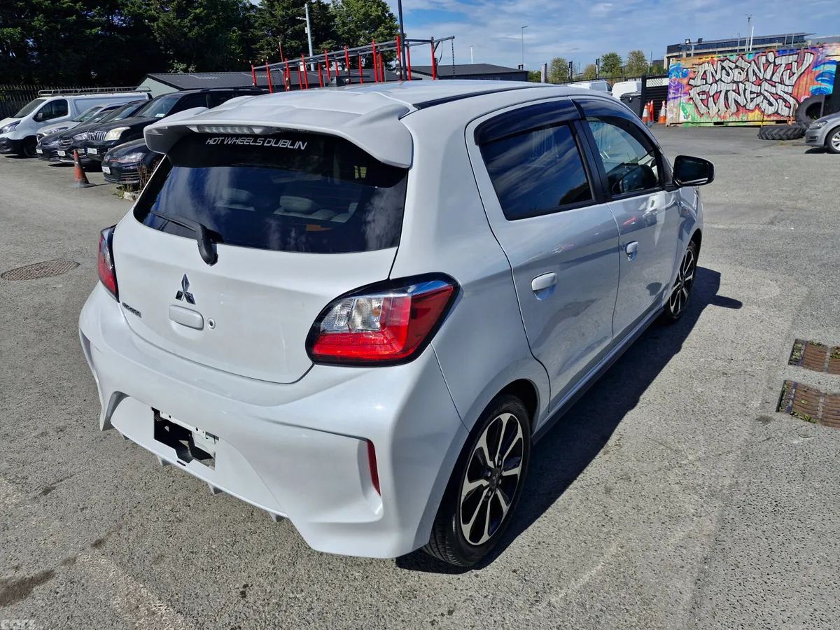 Mitsubishi Mirage Hatchback, Petrol, 2020, White