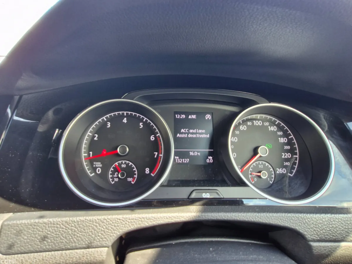 Volkswagen Golf Hatchback, Petrol, 2014, White
