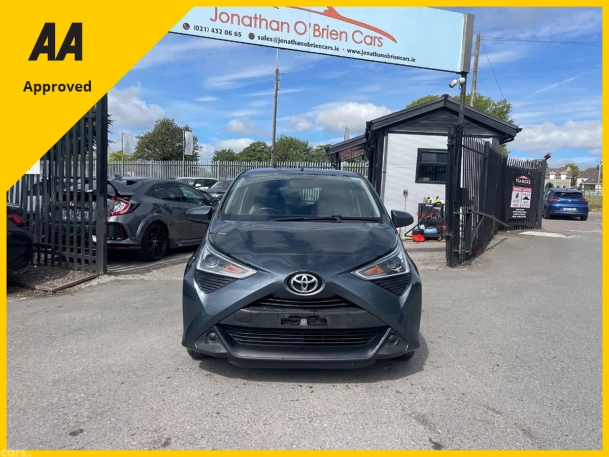 Toyota Aygo Hatchback, Petrol, 2019, Grey