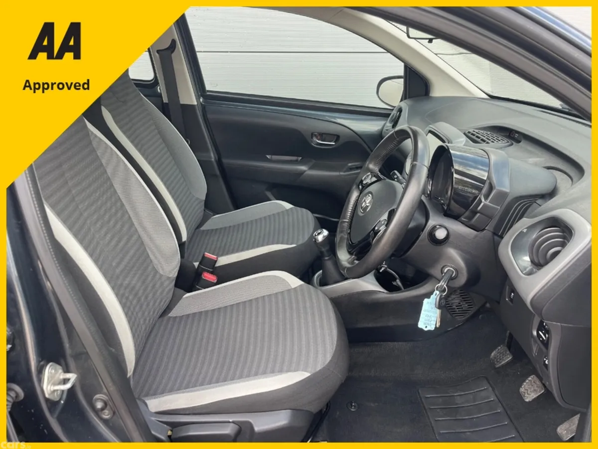 Toyota Aygo Hatchback, Petrol, 2019, Grey