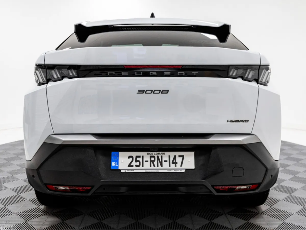 Peugeot 3008 SUV, Petrol, 2025, White