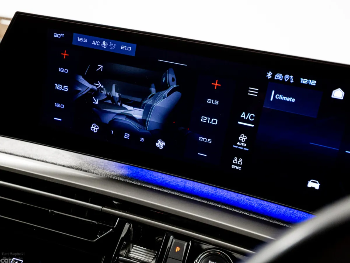 Peugeot 3008 SUV, Petrol, 2025, White