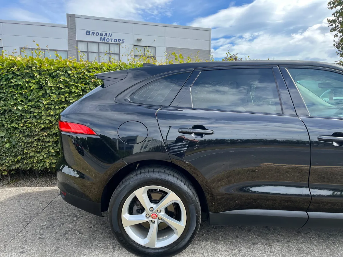 Jaguar F-Pace SUV, Diesel, 2020, Black