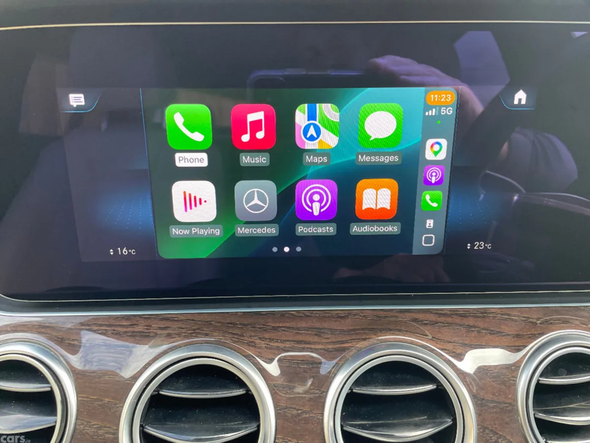 Mercedes-Benz E-Class Saloon, Petrol Plug-in Hybrid, 2022, Red