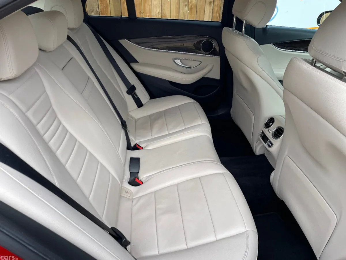 Mercedes-Benz E-Class Saloon, Petrol Plug-in Hybrid, 2022, Red