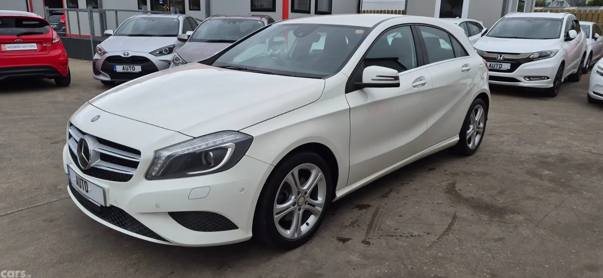 Mercedes-Benz A-Class Hatchback, Petrol, 2015, White
