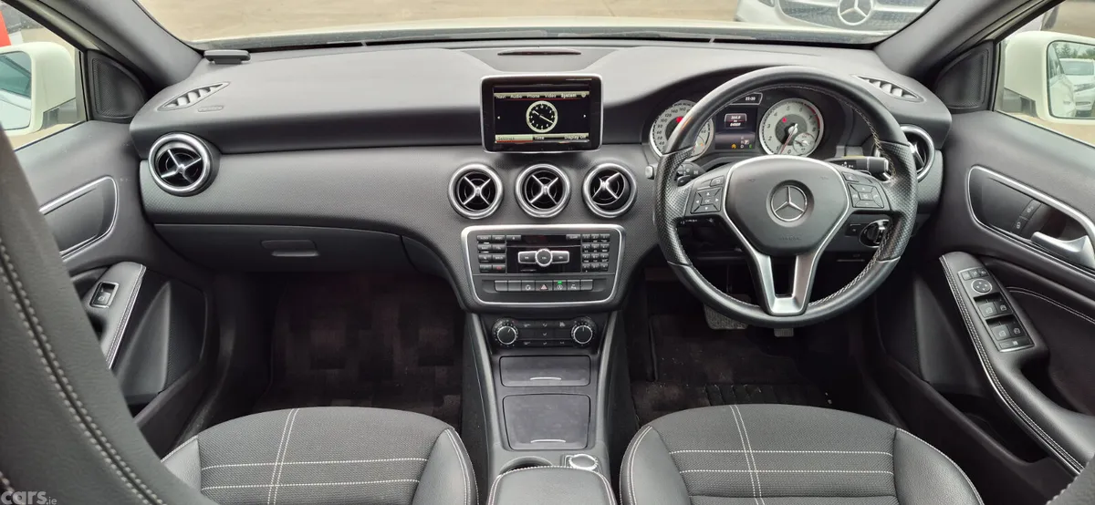 Mercedes-Benz A-Class Hatchback, Petrol, 2015, White