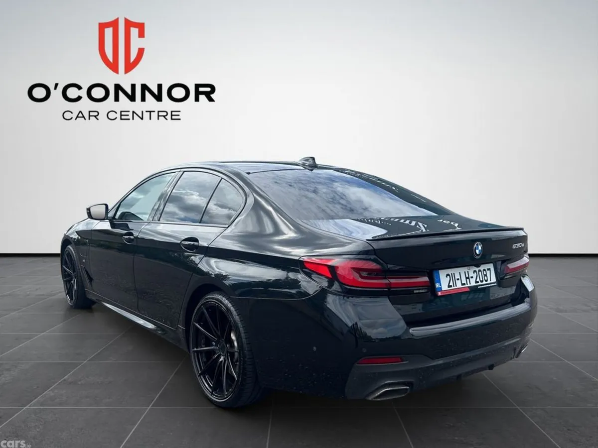 BMW 5-Series Saloon, Petrol Plug-in Hybrid, 2021, Black