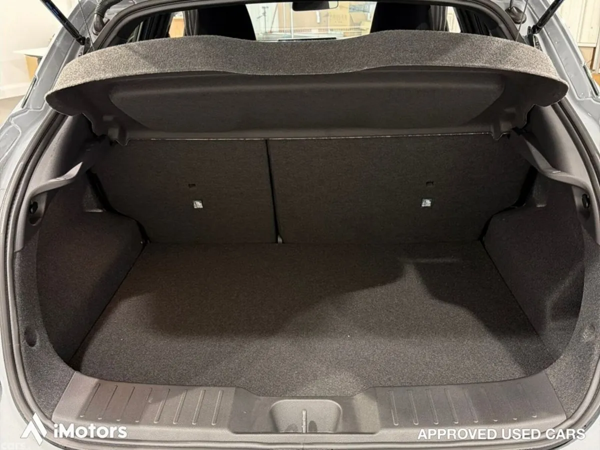 Nissan Juke SUV, Petrol Hybrid, 2027, Grey