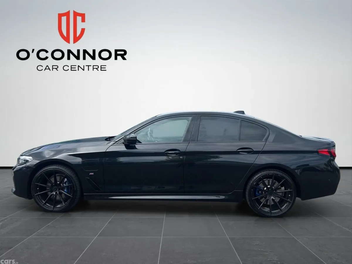 BMW 5-Series Saloon, Petrol Plug-in Hybrid, 2021, Black