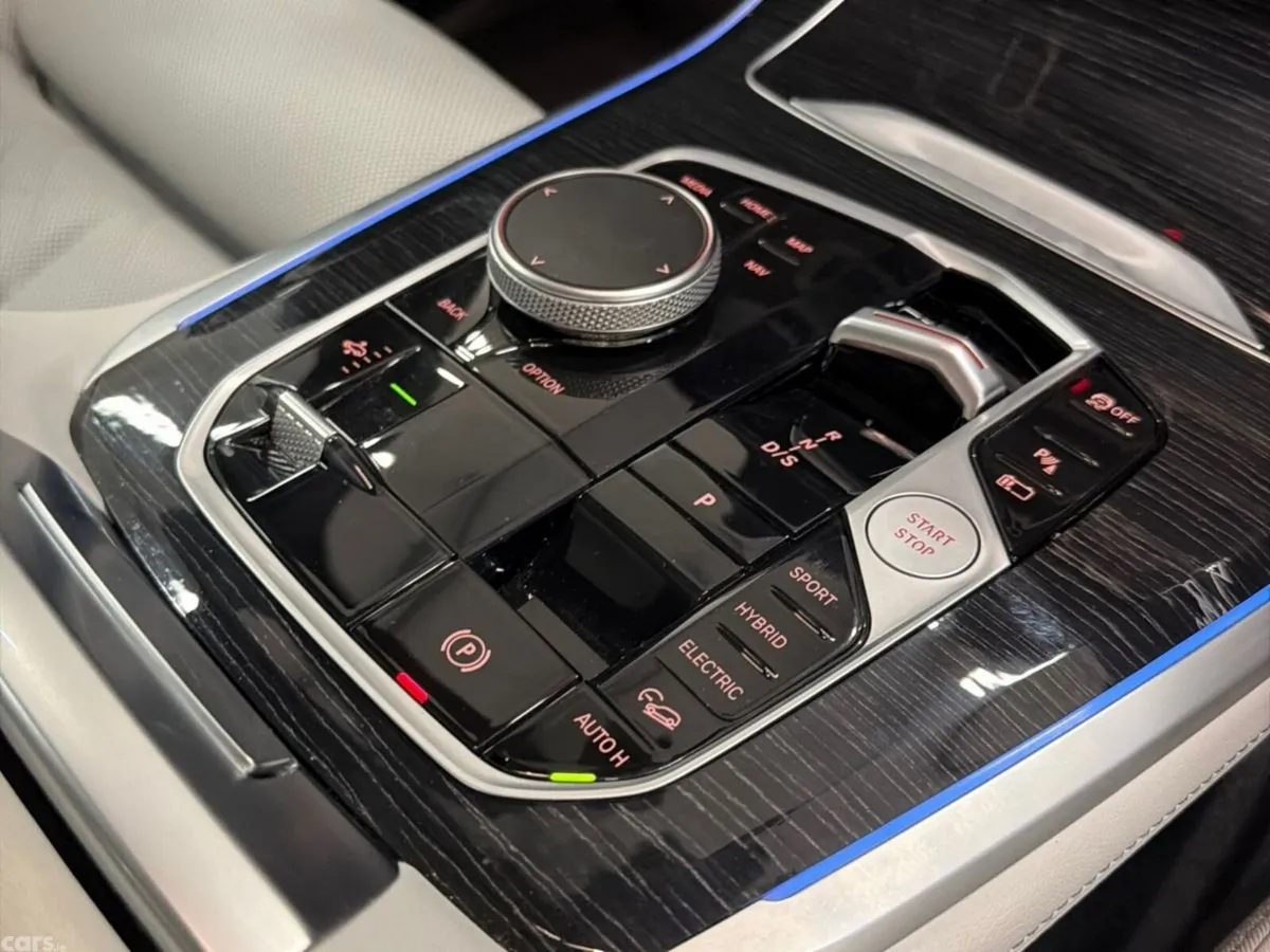BMW X5 SUV, Petrol Plug-in Hybrid, 2024, Black