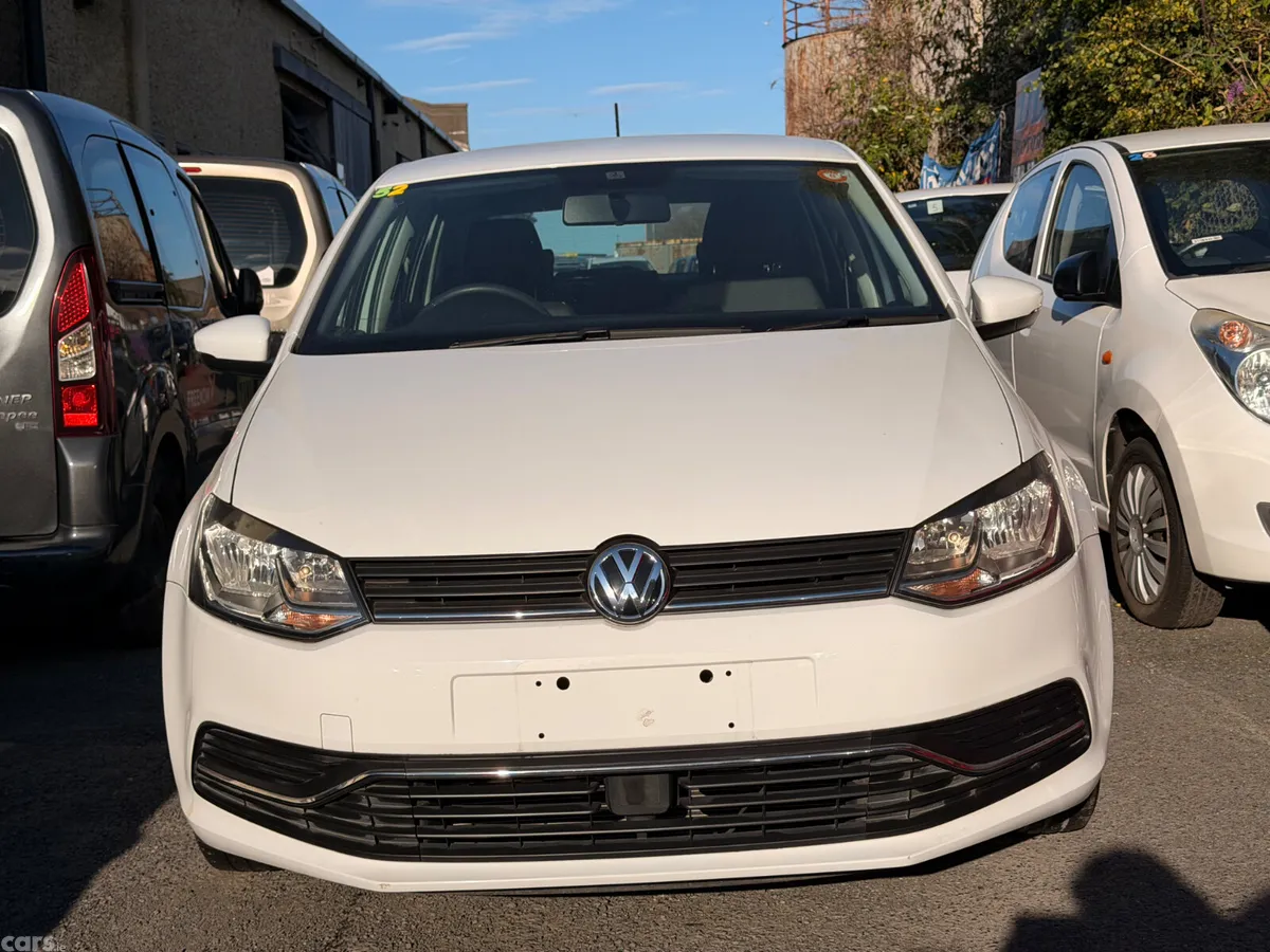 Volkswagen Polo Hatchback, Petrol, 2018, White