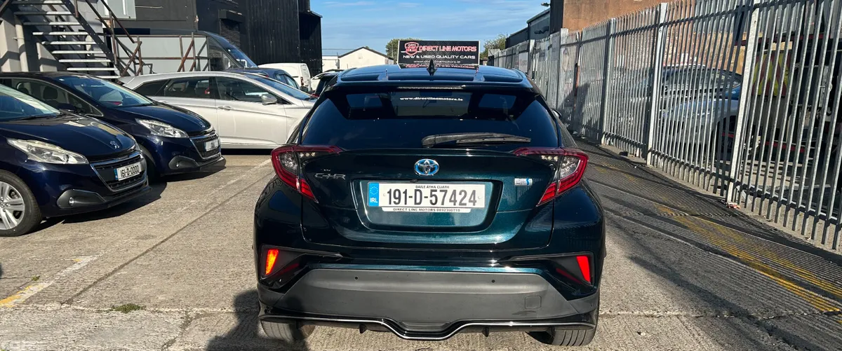 Toyota C-HR Hatchback, Petrol Hybrid, 2019, Green