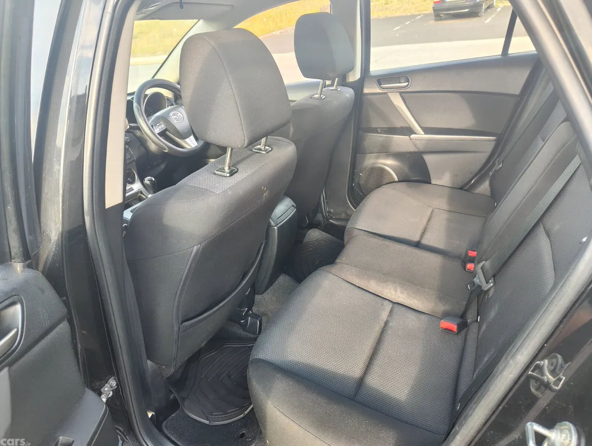 Mazda Mazda3 Hatchback, Diesel, 2010, Black