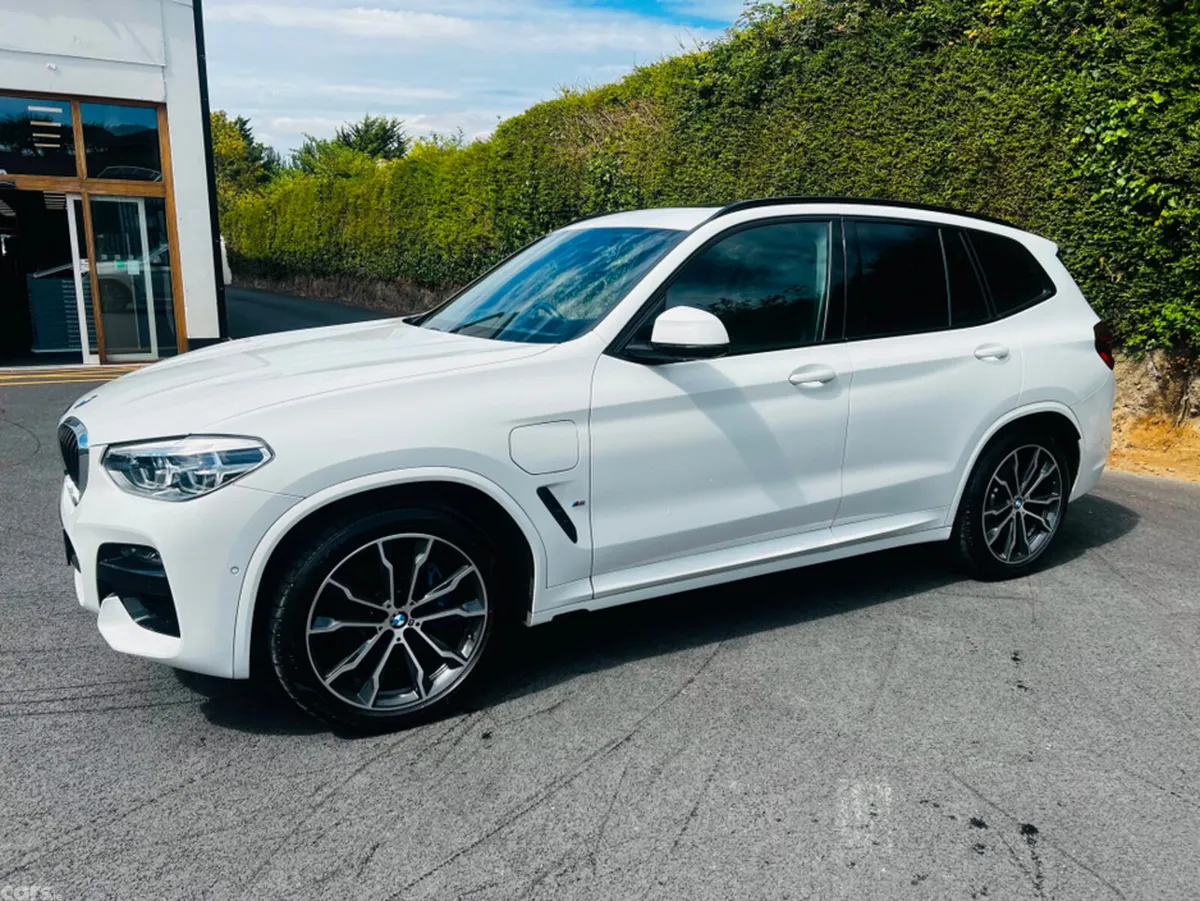 BMW X3 SUV, Petrol Plug-in Hybrid, 2021, White