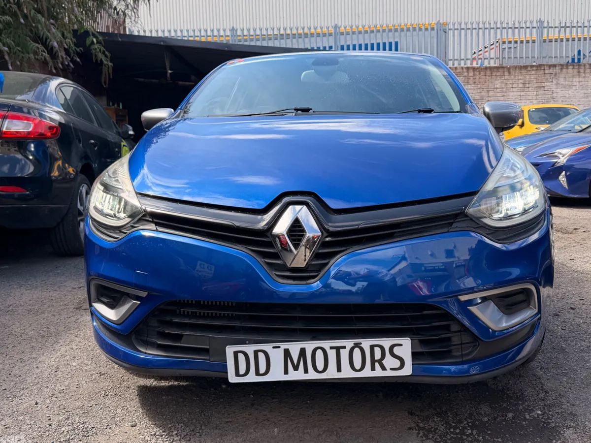 Renault Clio Hatchback, Petrol, 2019, Blue