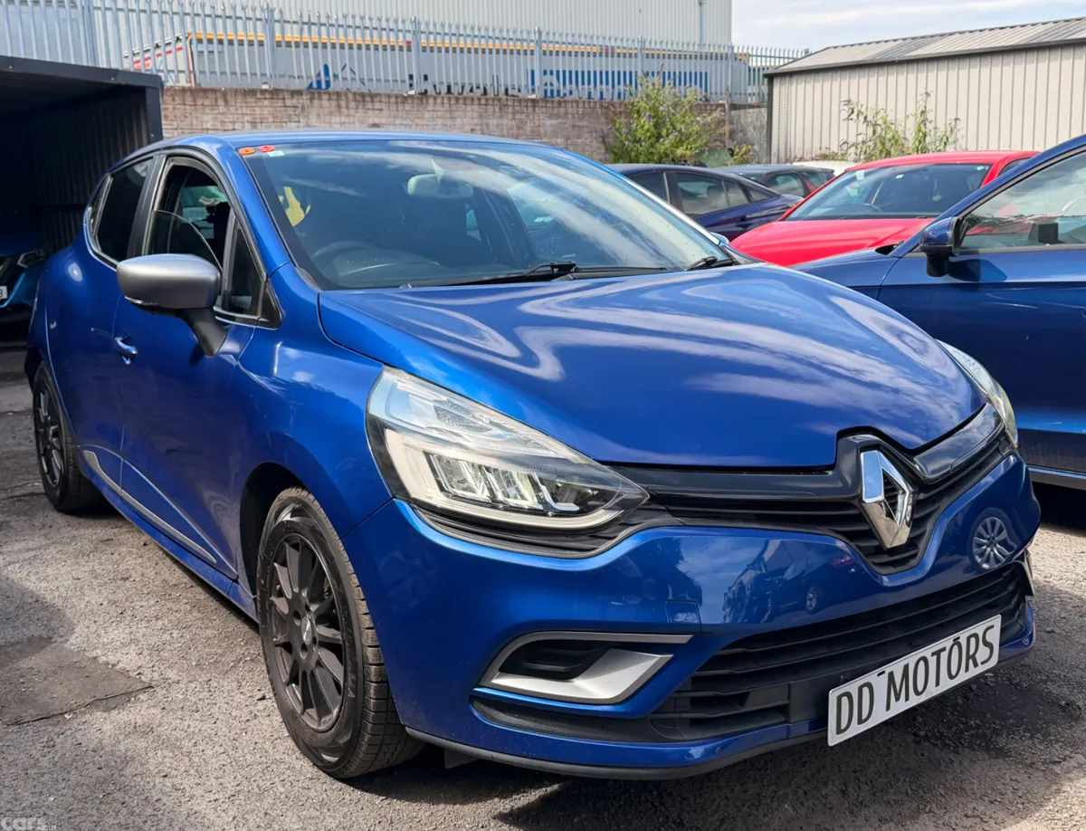 Renault Clio Hatchback, Petrol, 2019, Blue