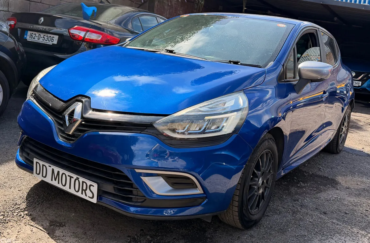 Renault Clio Hatchback, Petrol, 2019, Blue