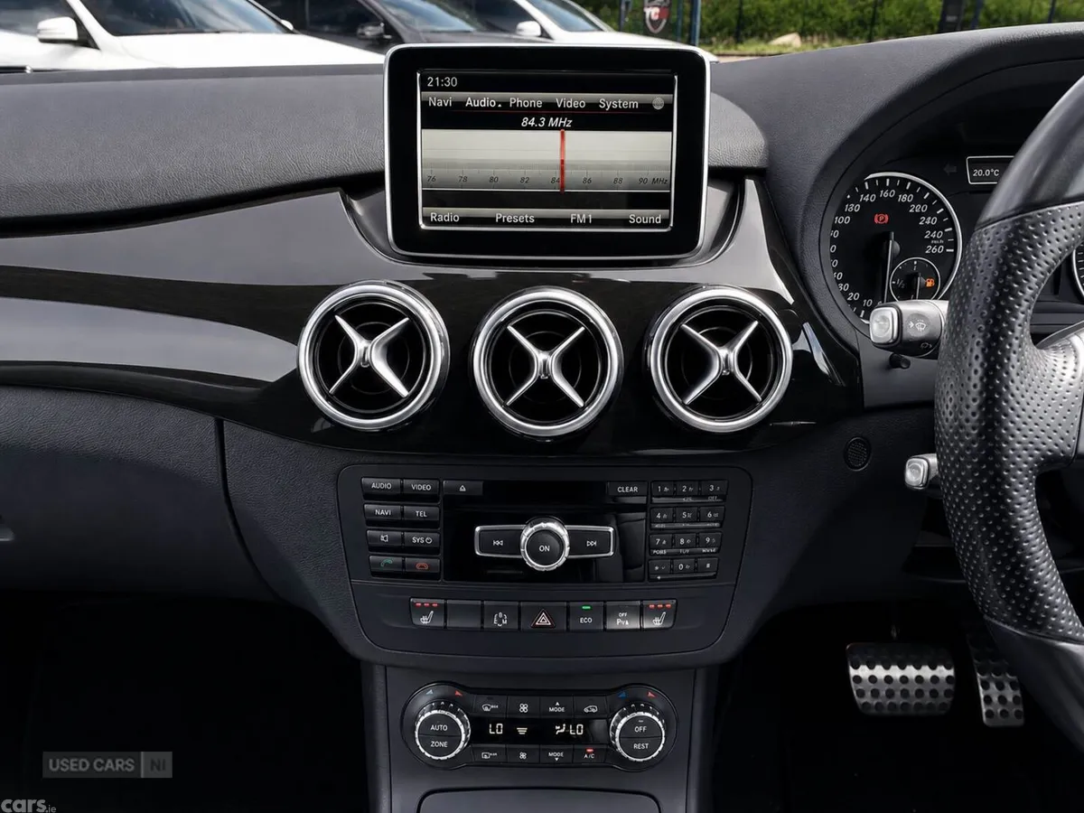 Mercedes-Benz B-Class , Petrol, 2014, Black