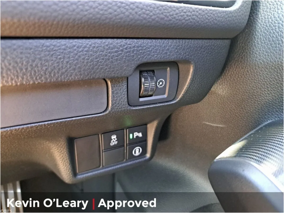 Honda Civic Hatchback, Petrol Hybrid, 2026, White