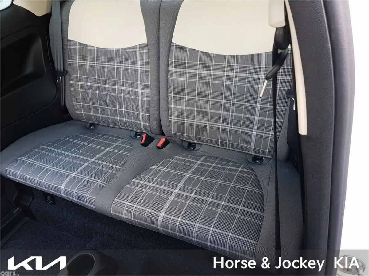 Fiat 500 Hatchback, Petrol, 2019, White