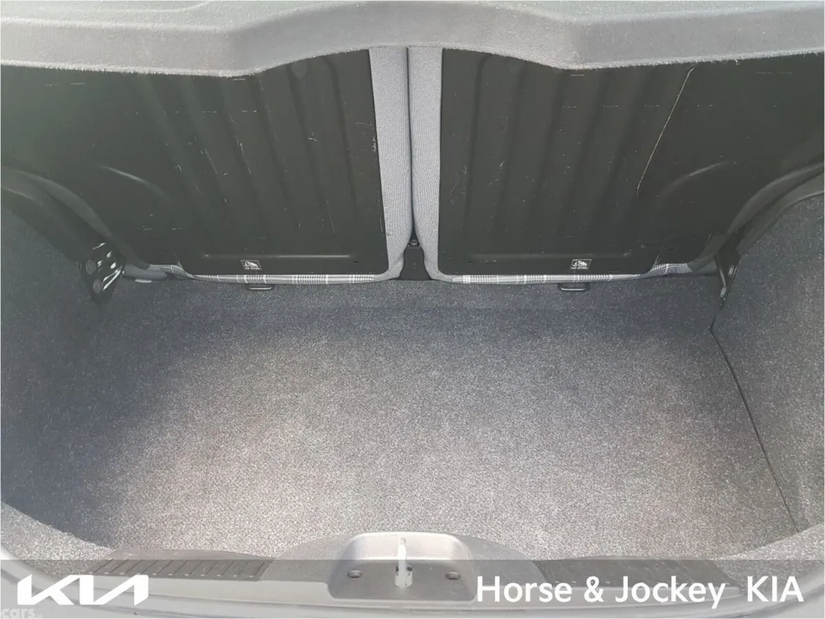 Fiat 500 Hatchback, Petrol, 2019, White