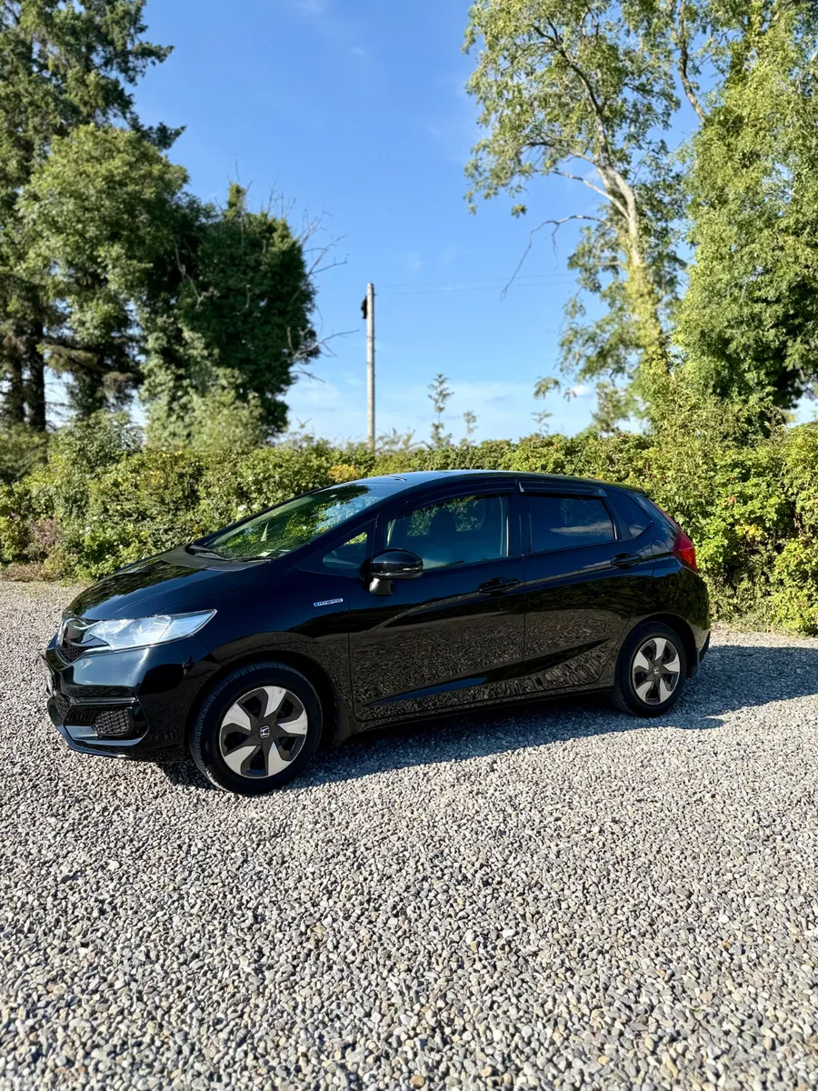 Honda Fit Hatchback, Petrol Hybrid, 2018, Black