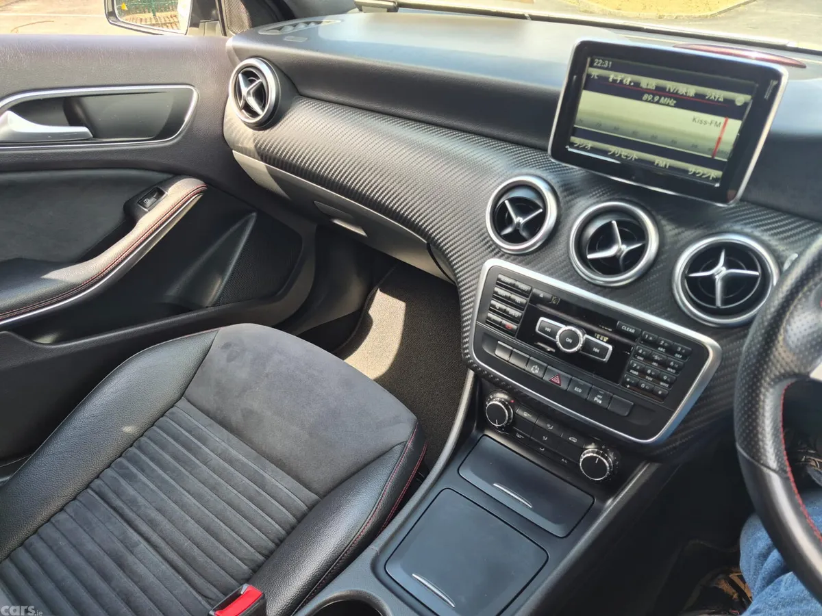 Mercedes-Benz A-Class Hatchback, Petrol, 2014, White