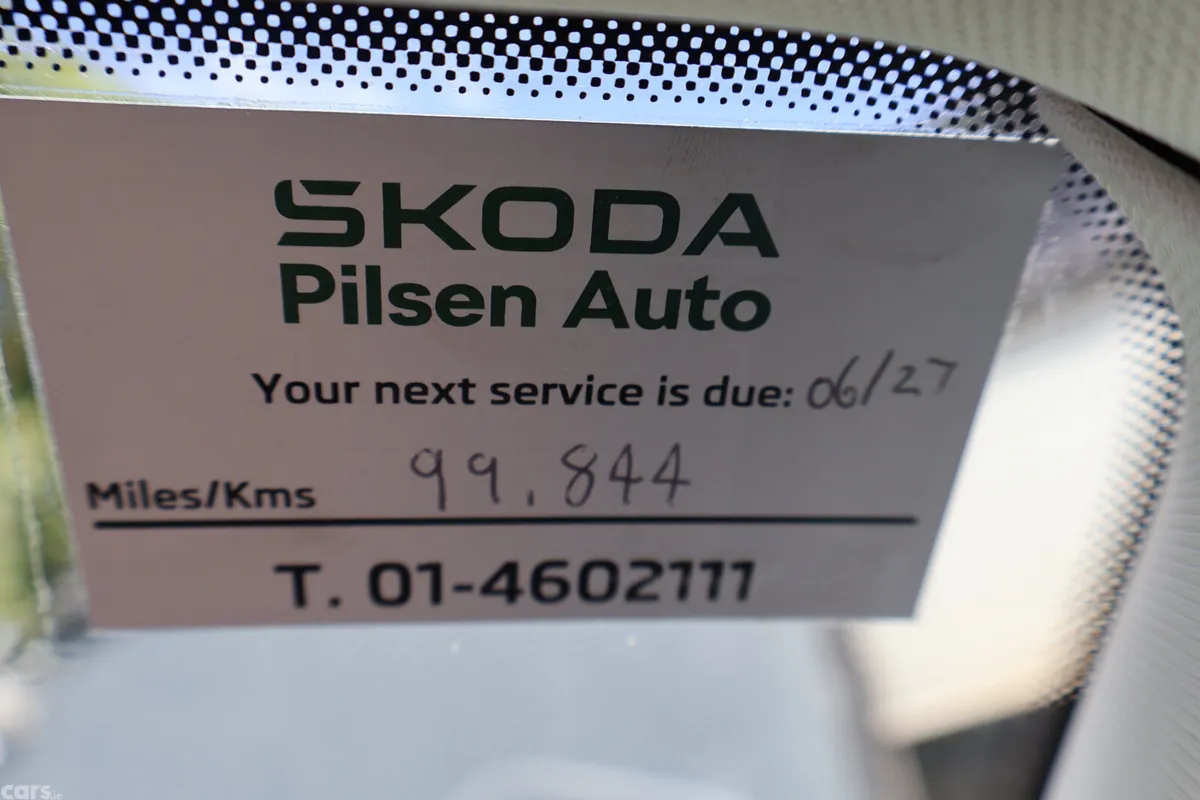 Skoda Octavia Estate, Petrol, 2016, Beige