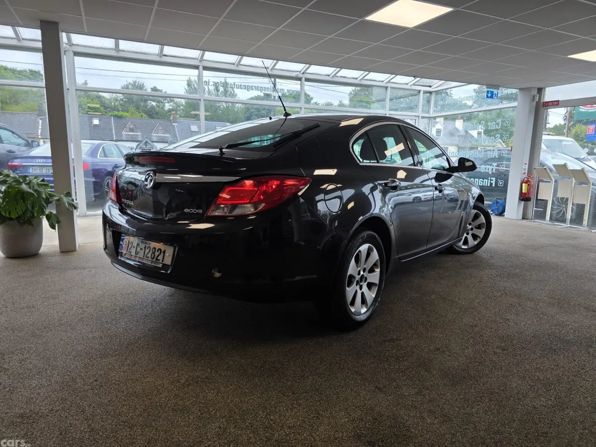 Vauxhall Insignia Hatchback, Diesel, 2012, Black