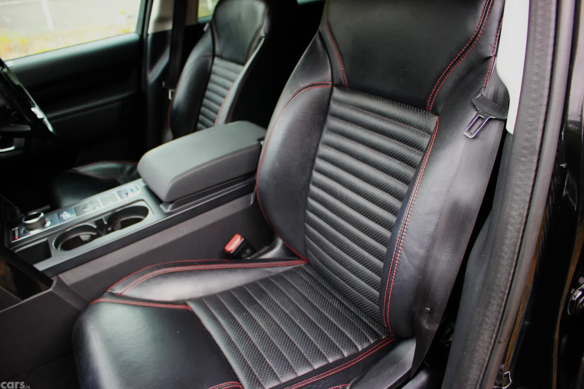 Land Rover Discovery SUV, Diesel, 2020, Black