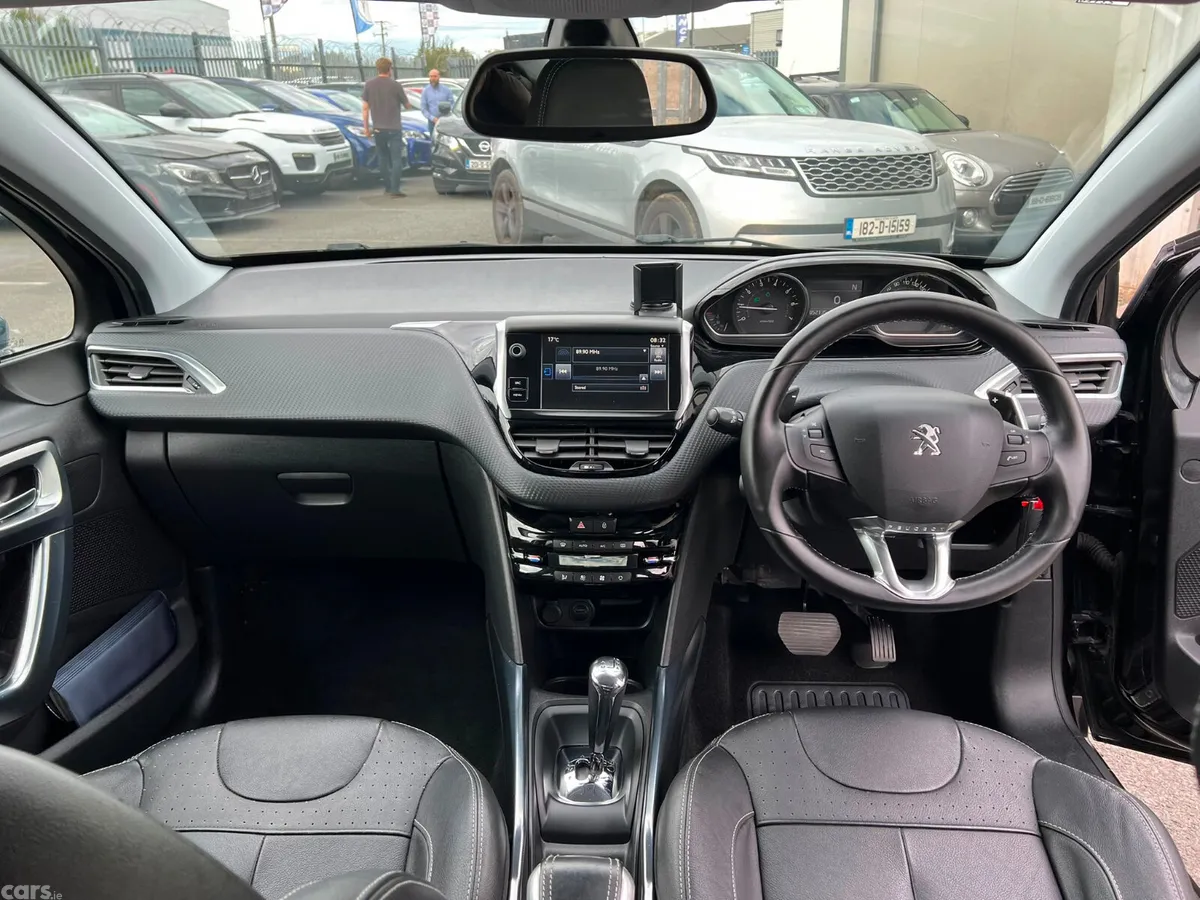 Peugeot 2008 SUV, Petrol, 2015, Black