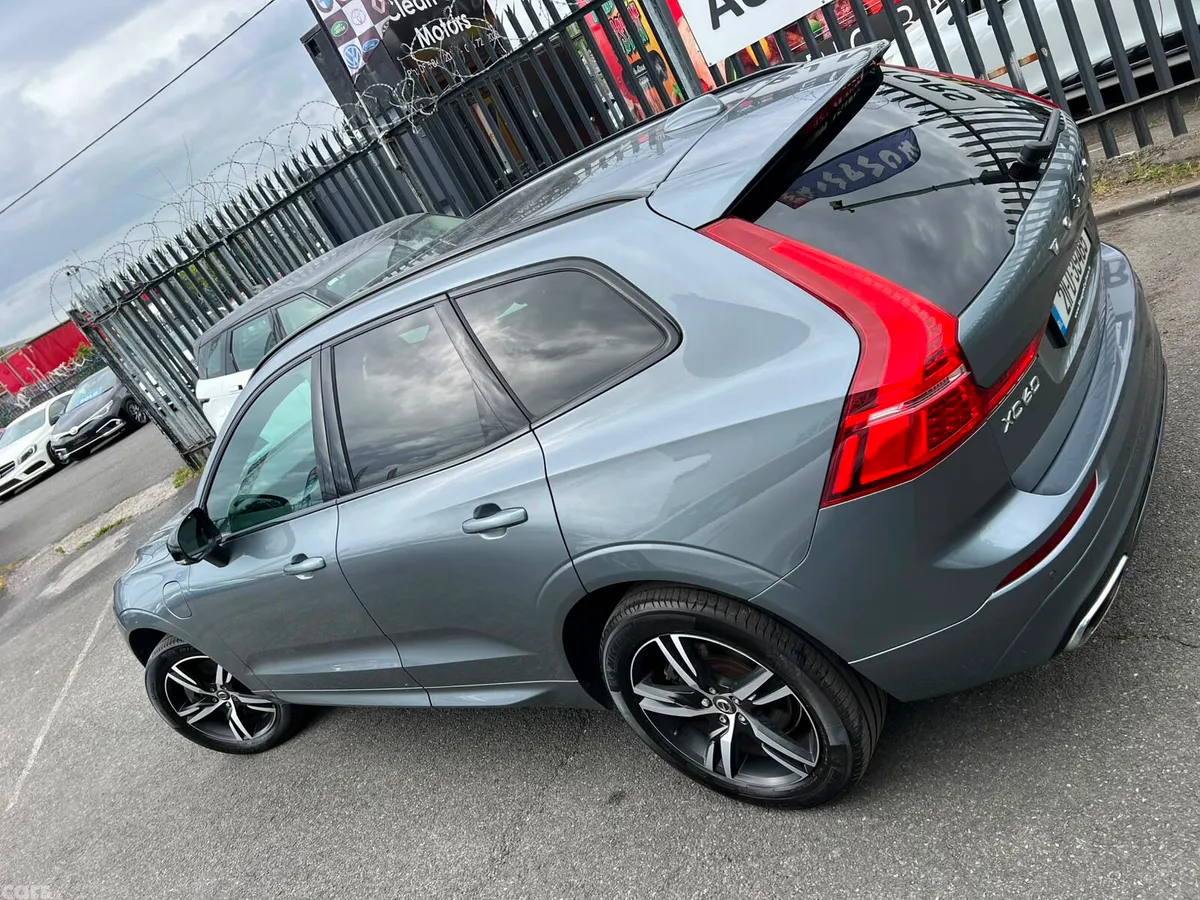 Volvo XC60 SUV, Petrol Plug-in Hybrid, 2021, Grey